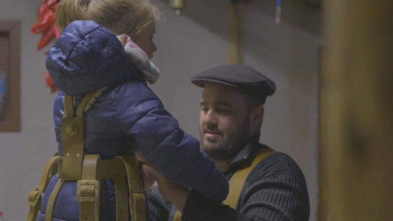 кадр из фильма Под кожите