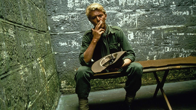 кадр из фильма Счастливого рождества, мистер Лоуренс