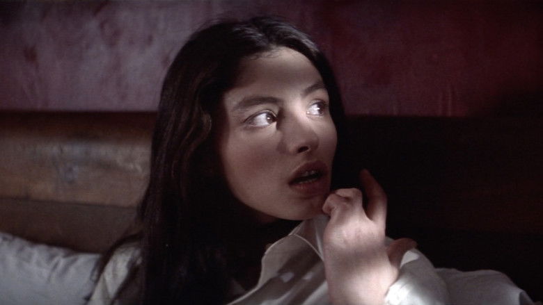 кадр из фильма Мертвая мать