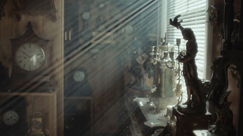 кадр из фильма The Horologist
