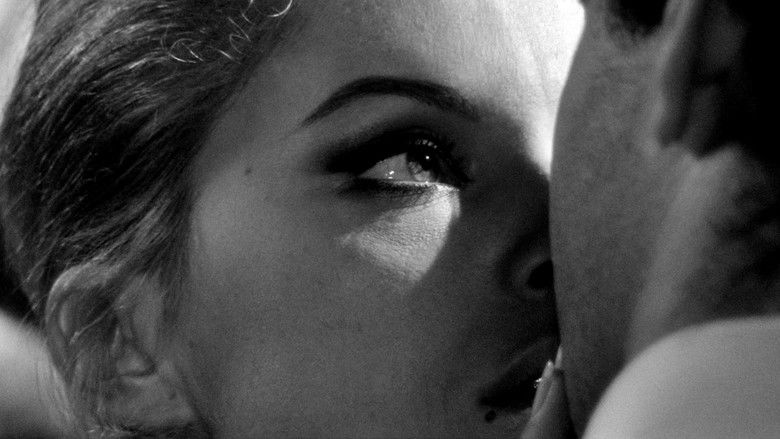 кадр из фильма Женщина озера