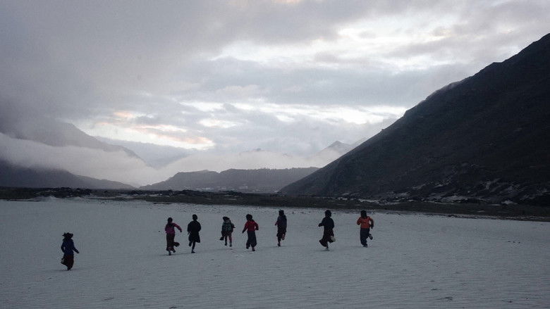 кадр из фильма Лунана: Як в классной комнате