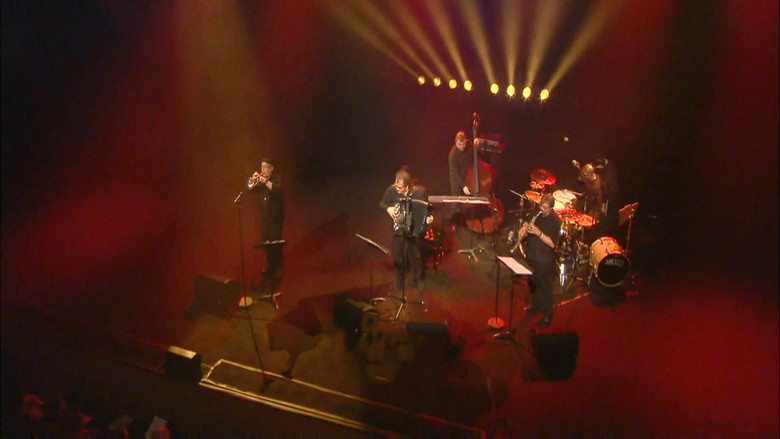 кадр из фильма Richard Galliano La Strada Quintet - Tribute To Nino Rota