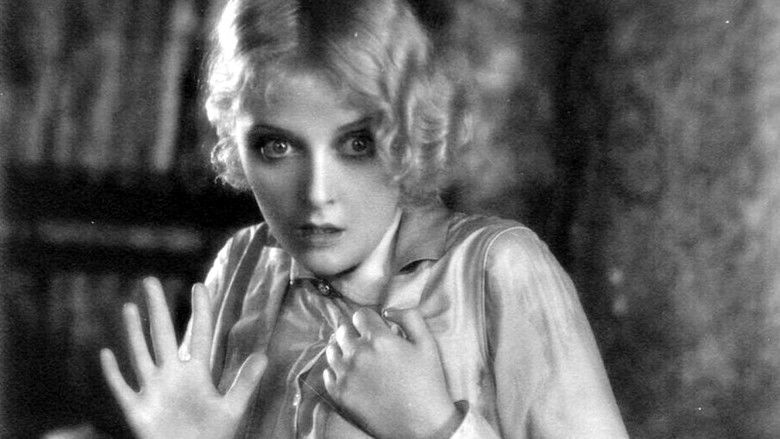 кадр из фильма West of Zanzibar