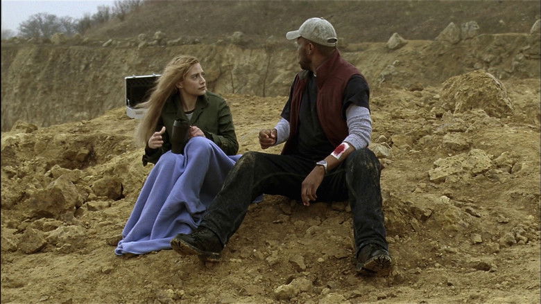 кадр из фильма Мегаразлом