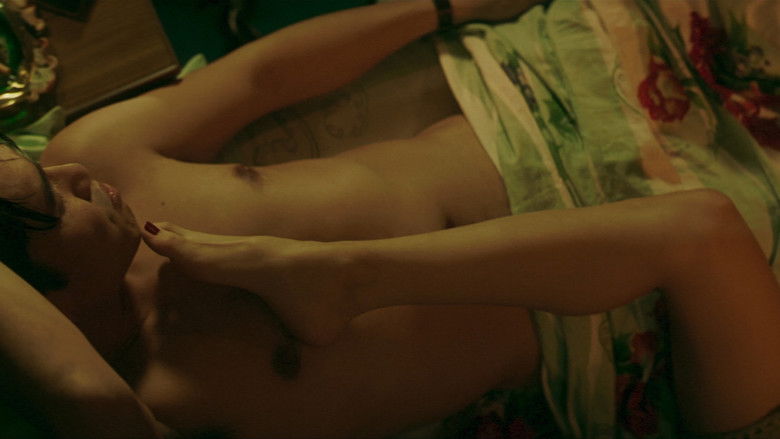 кадр из фильма 2046