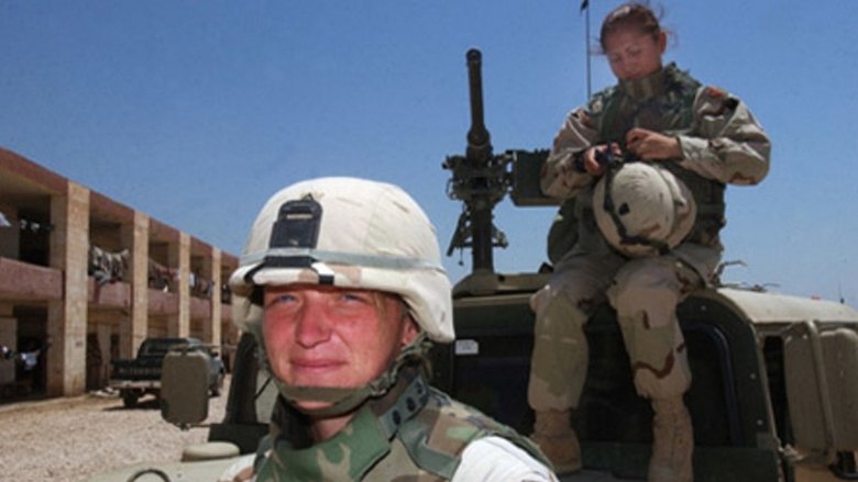 кадр из фильма Lioness