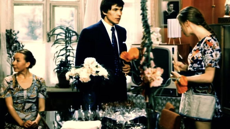 кадр из фильма Чужие письма