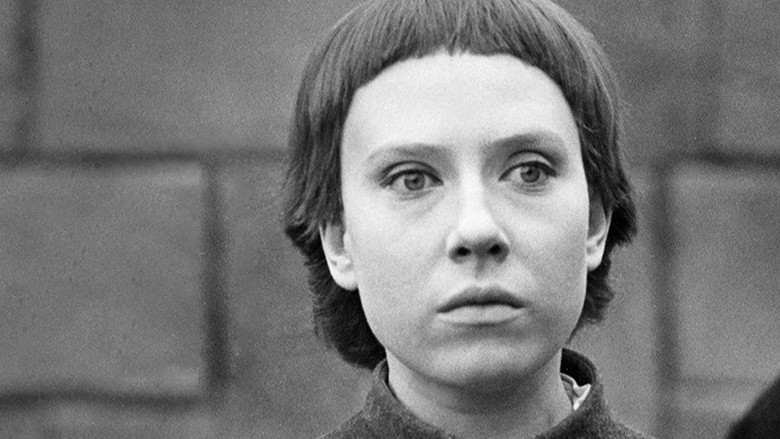 кадр из фильма Начало