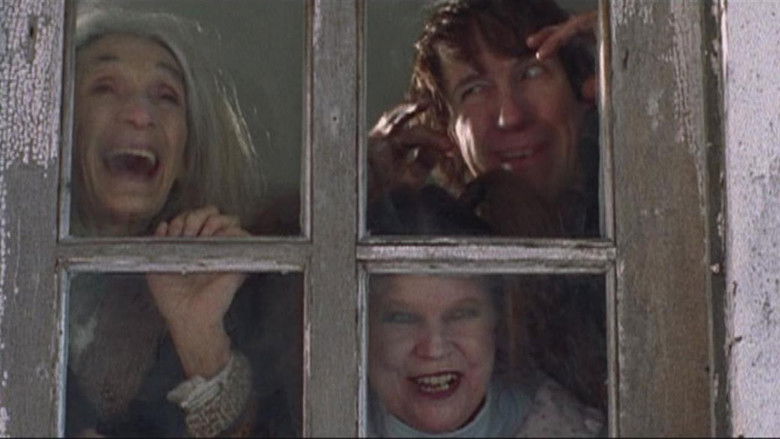 кадр из фильма Песочница Сатаны