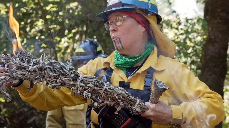 кадр из фильма Firelighters: Fire is medicine