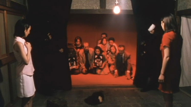 кадр из фильма 発狂する唇
