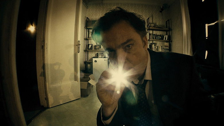 кадр из фильма Квартира 143