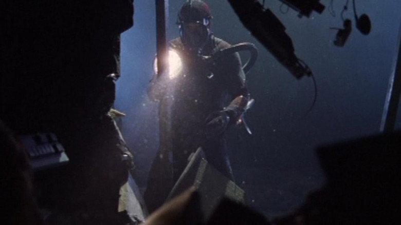 кадр из фильма Shark Hunter