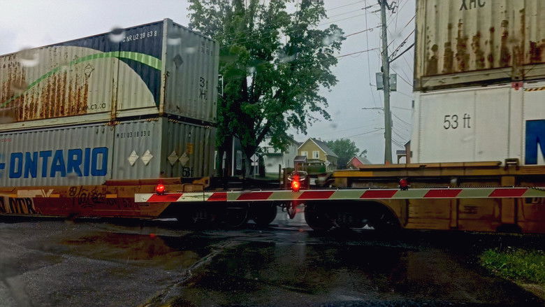 кадр из фильма BETWEEN