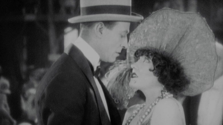 кадр из фильма Zaza