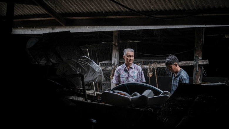 кадр из фильма The Fox King