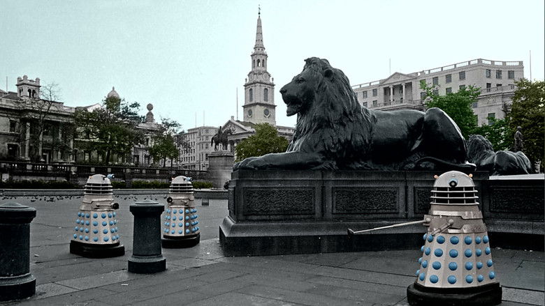 кадр из фильма Doctor Who: The Dalek Invasion of Earth
