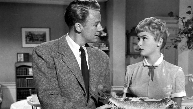 кадр из фильма Confidentially Connie