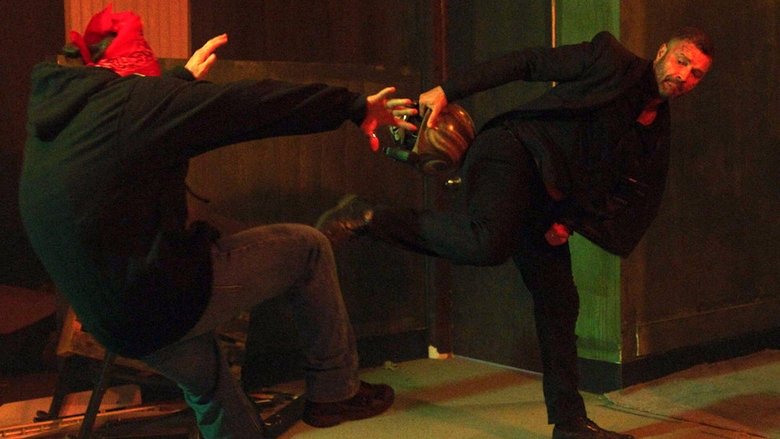 кадр из фильма Оружие