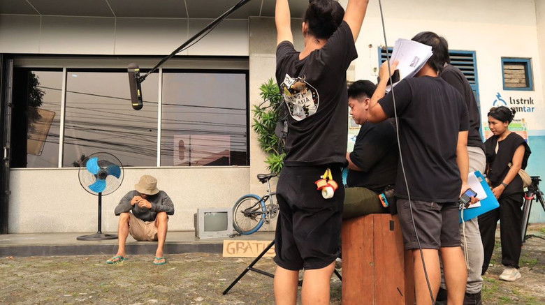 кадр из фильма Kita Bicara Sebelum Kau Mati