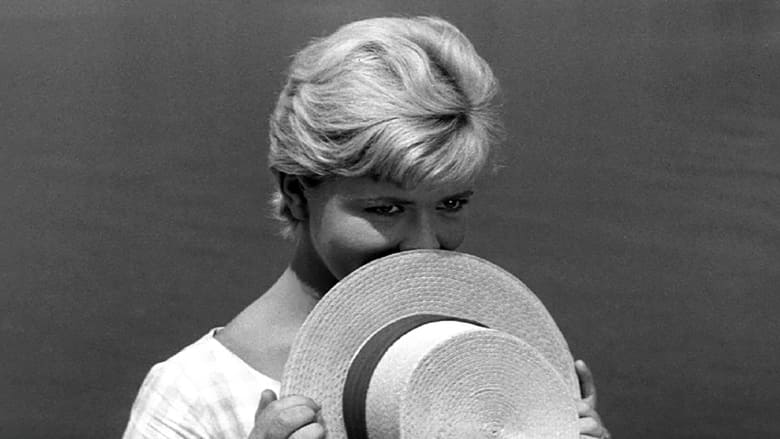 кадр из фильма Лето виновато во всем