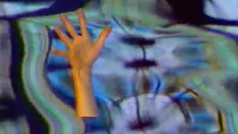 кадр из фильма Swimmer