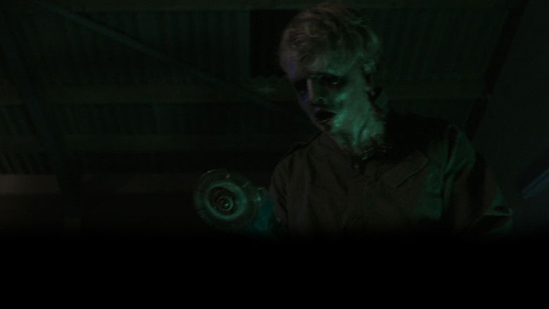 кадр из фильма Cannibal Cabin