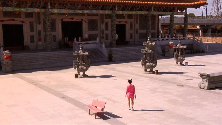 кадр из фильма Revenge of the Gweilo