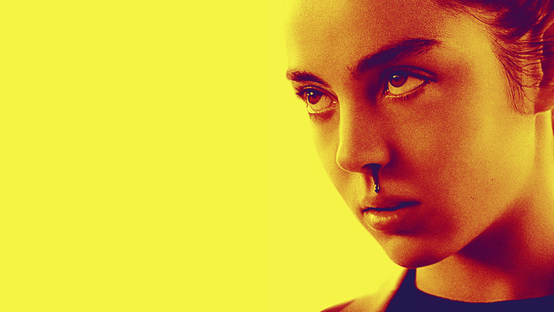 кадр из фильма Сырое