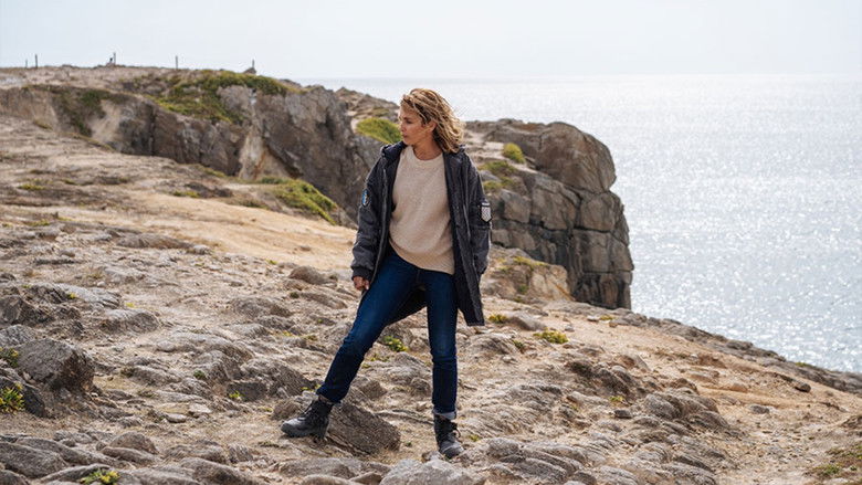 кадр из фильма Убийство на Кермадеке