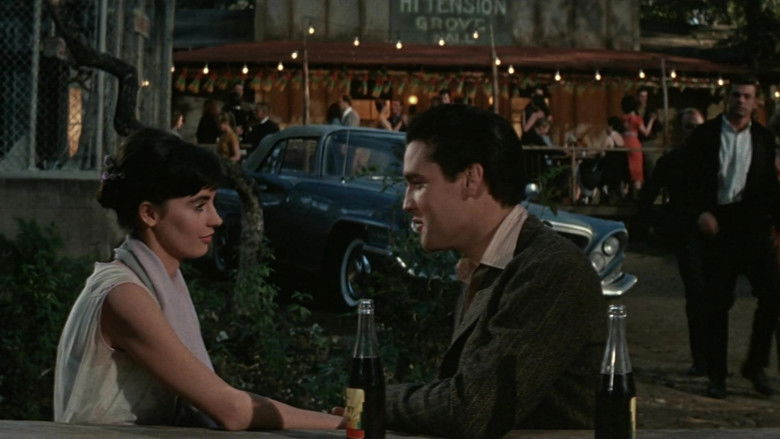 кадр из фильма Одиночка