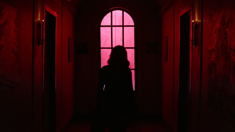 кадр из фильма EVACATION