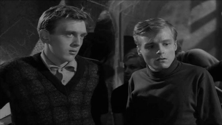 кадр из фильма Two Left Feet