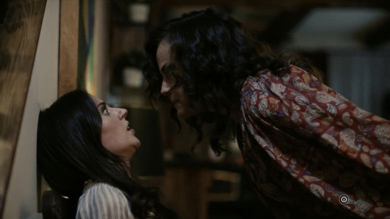 кадр из фильма The Plot to Kill My Mother