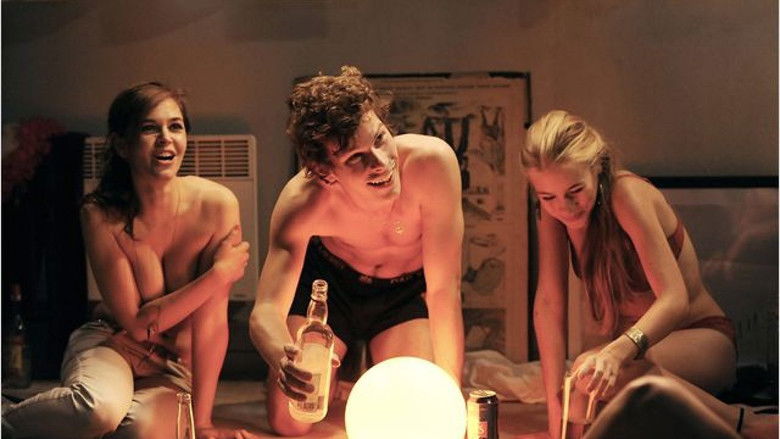 кадр из фильма La Crème de la crème