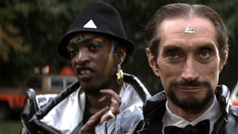 кадр из фильма The Apple