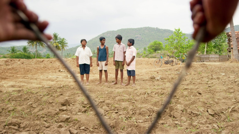 кадр из фильма கிணறு