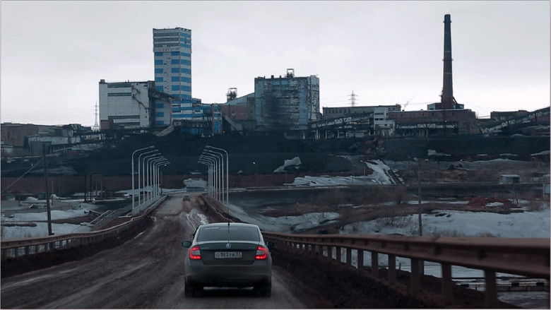 кадр из фильма Глубина 1080