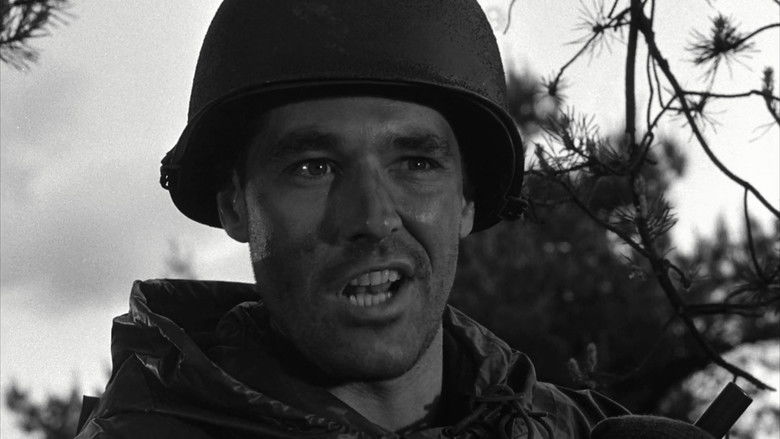 кадр из фильма Последний блицкриг