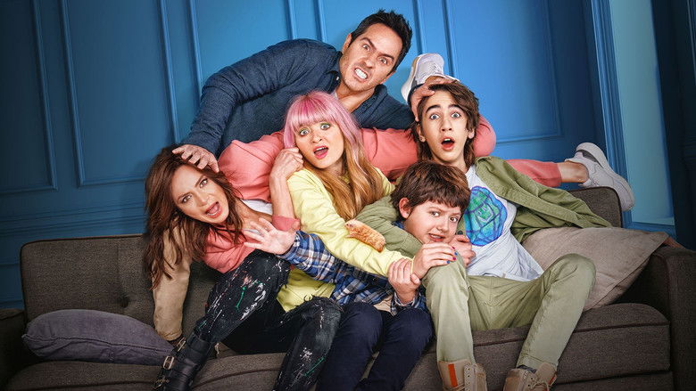 кадр из фильма Papá o Mamá