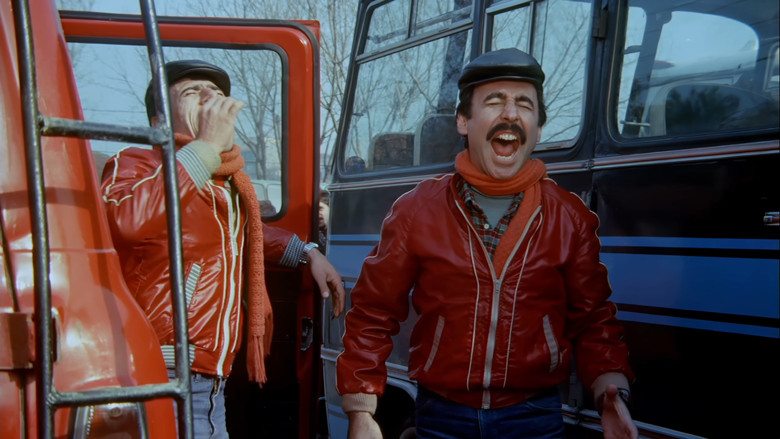 кадр из фильма Çiçek Abbas