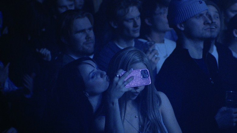 кадр из фильма Groupies