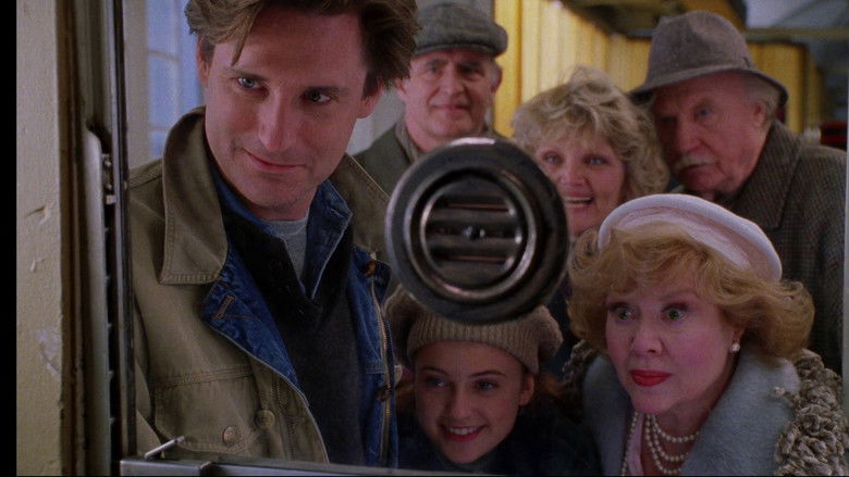 кадр из фильма Пока ты спал