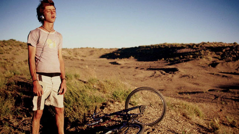 кадр из фильма Glue