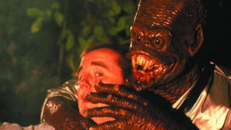 кадр из фильма Ночной зверь