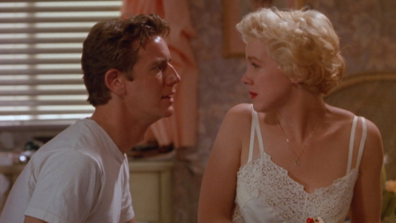 кадр из фильма Только через ее труп