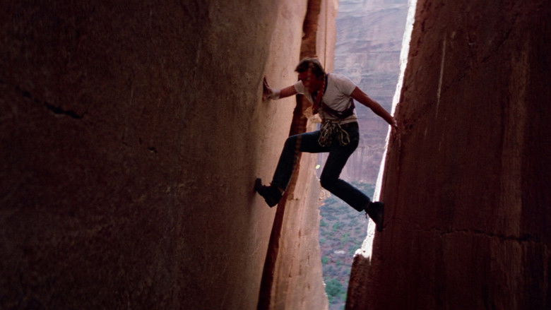 кадр из фильма Санкция на пике Эйгера