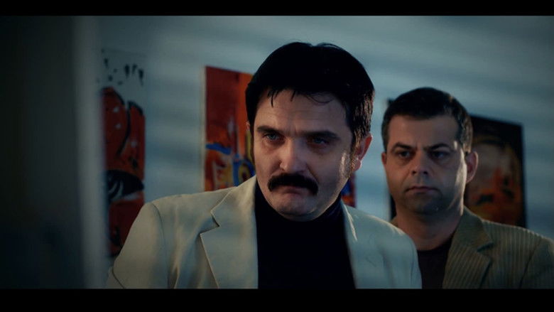 кадр из фильма Simon