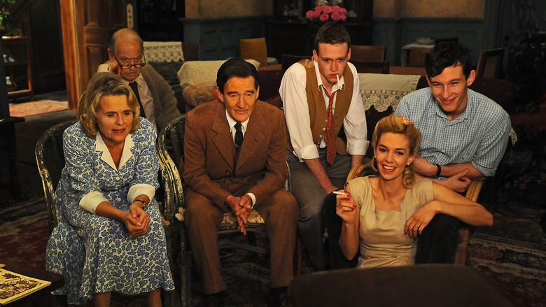 кадр из фильма Королева и страна